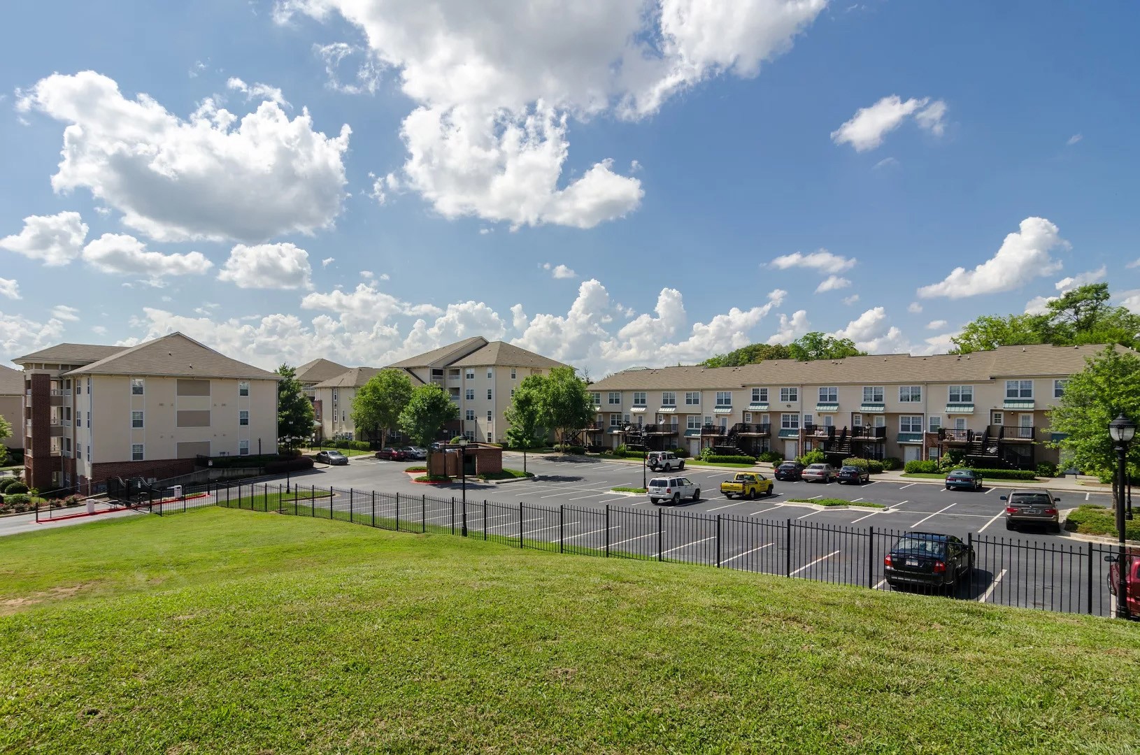 Ashley Collegetown, Atlanta (see reviews, pics & AVAIL)