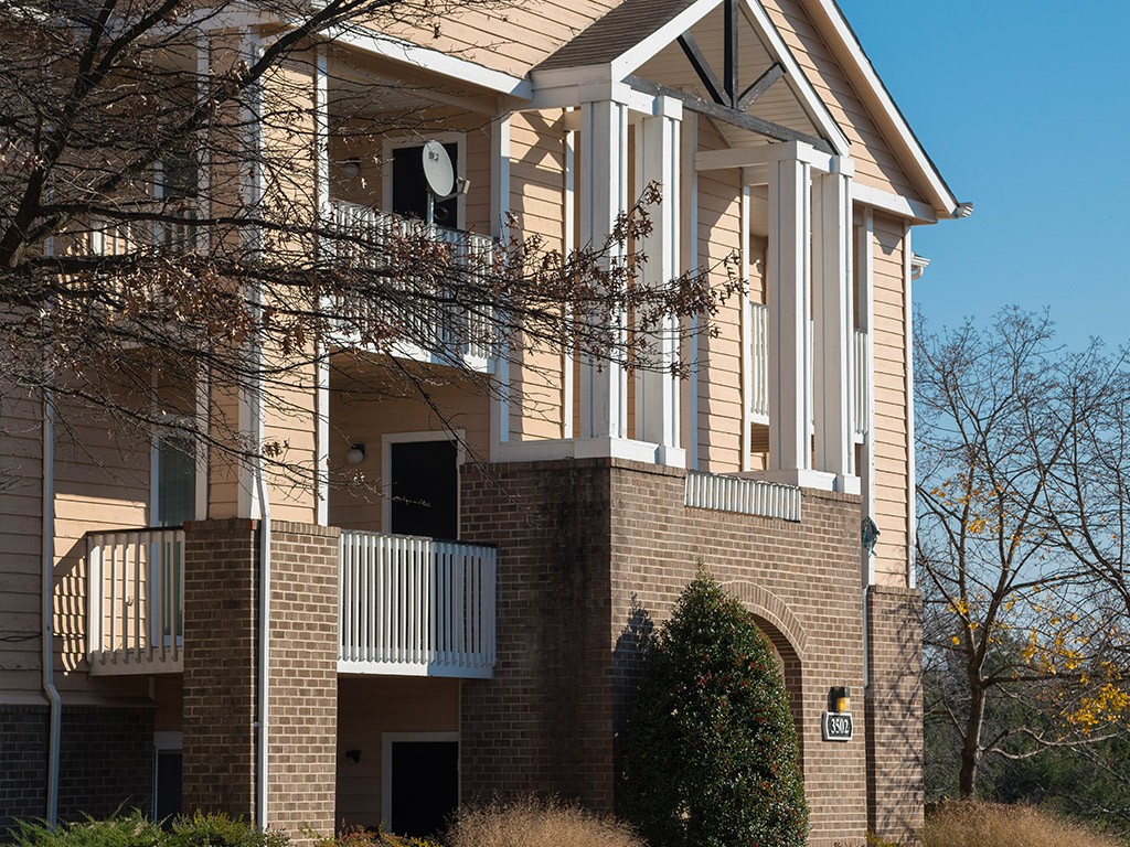 Montclair Apartments, Silver Spring (see pics & AVAIL)