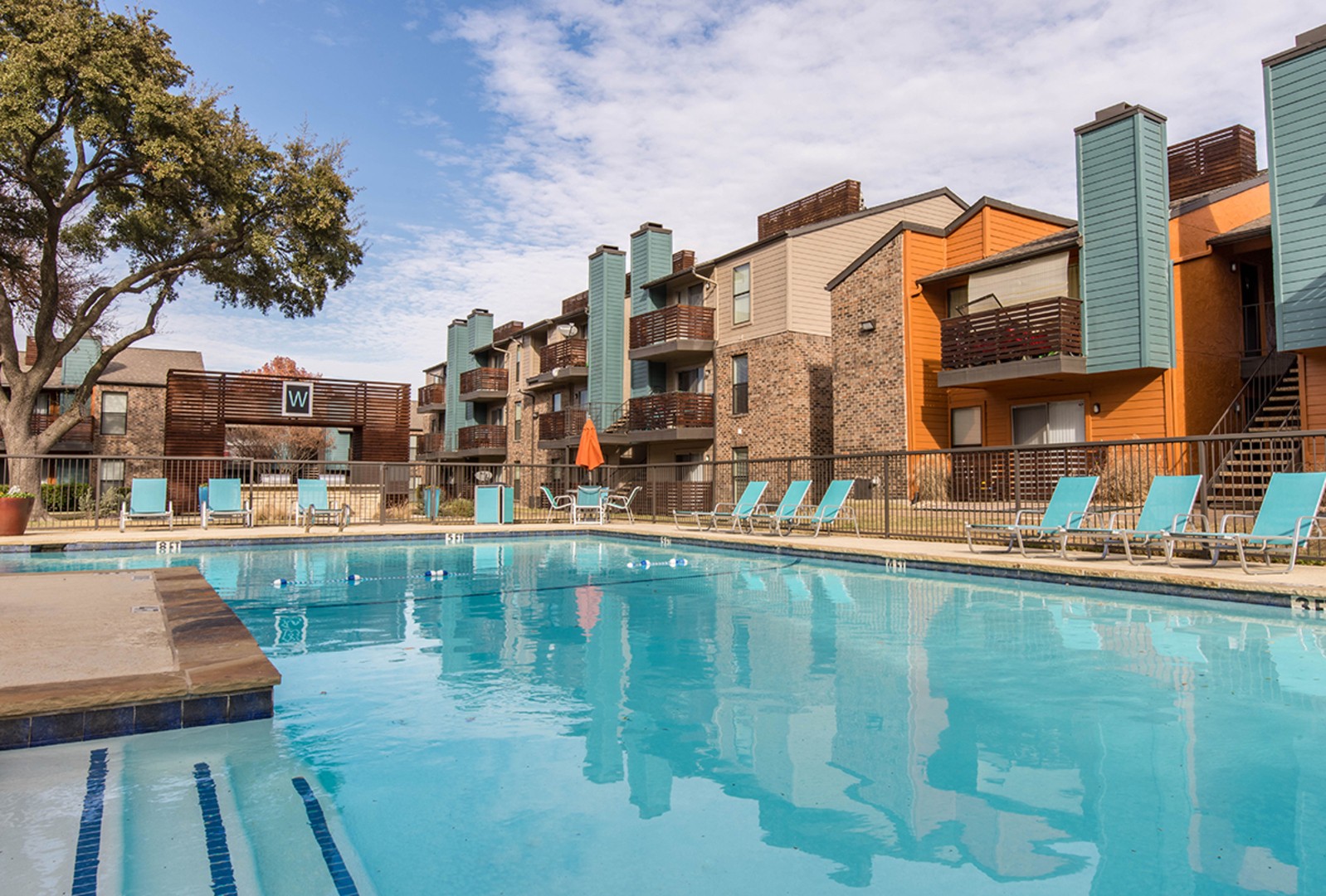 Waterford at Bellmar, Dallas (see pics & AVAIL)