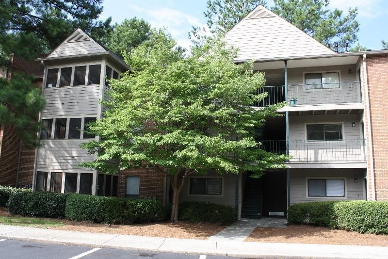 Pleasantdale Crossing, Atlanta - (see pics & AVAIL)
