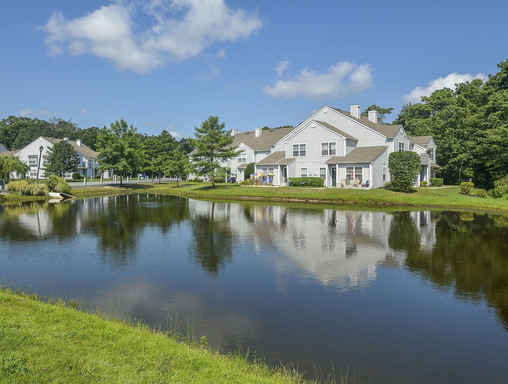 Hamilton Greene, Mays Landing, Hamilton Township - (see pics & AVAIL)