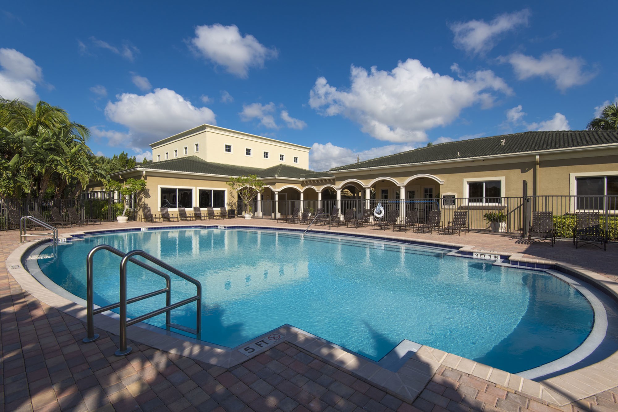 Palm Trace Landings Apartments, Davie (see pics & AVAIL)