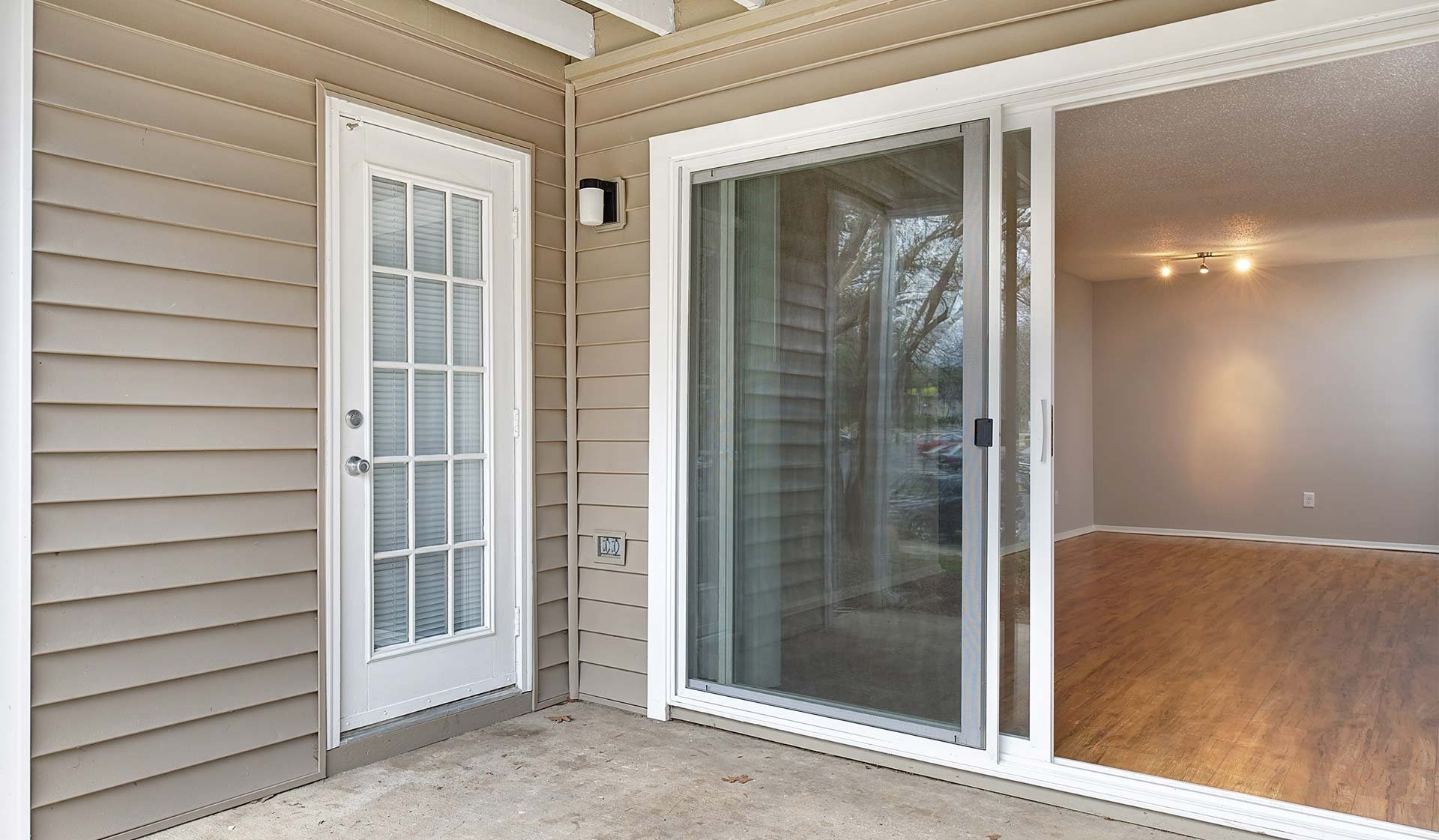 Burke Shire Commons Apartments, Burke - (see pics & AVAIL)