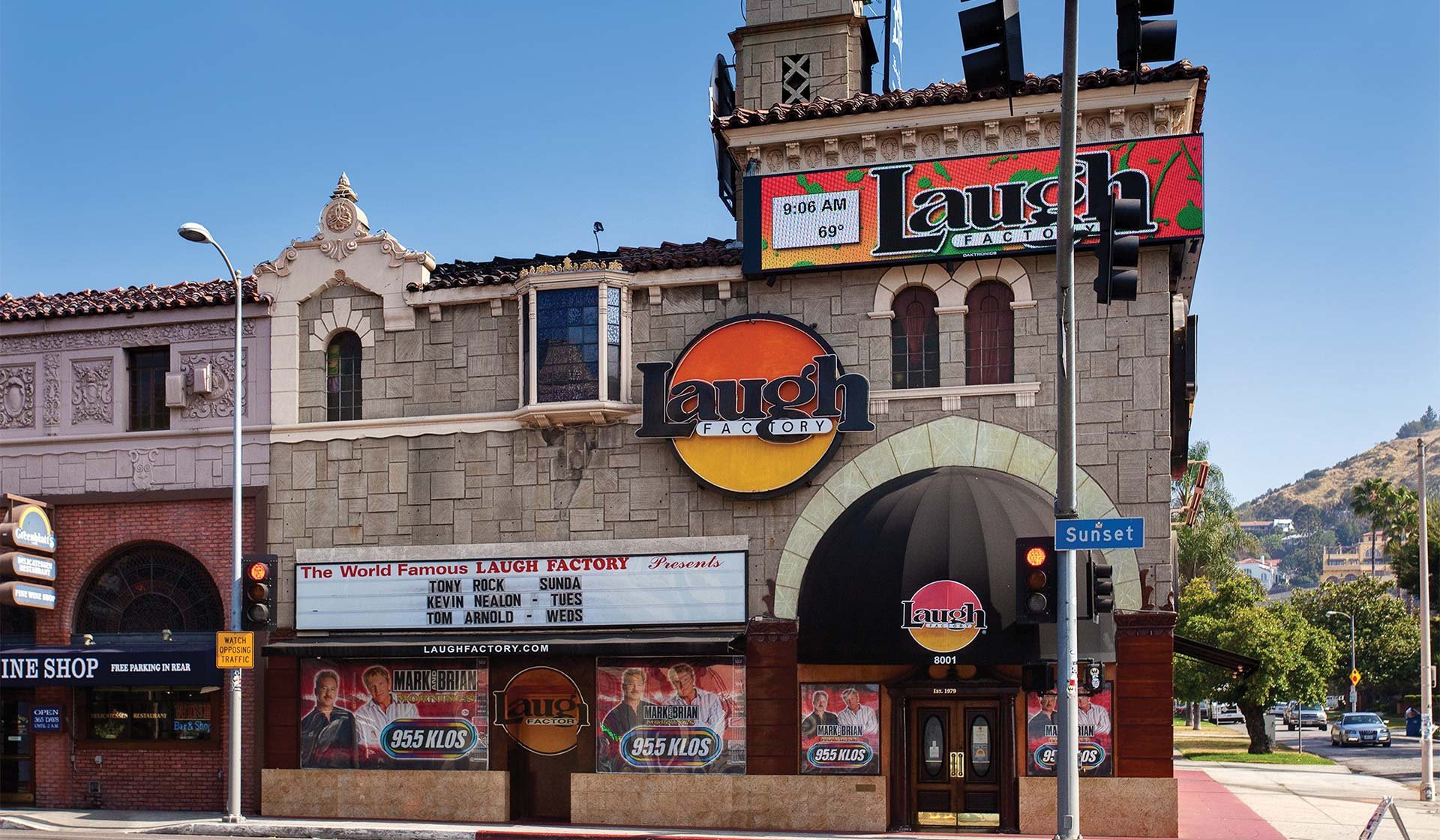 The Crescent at West Hollywood, West Hollywood - (see pics & AVAIL)