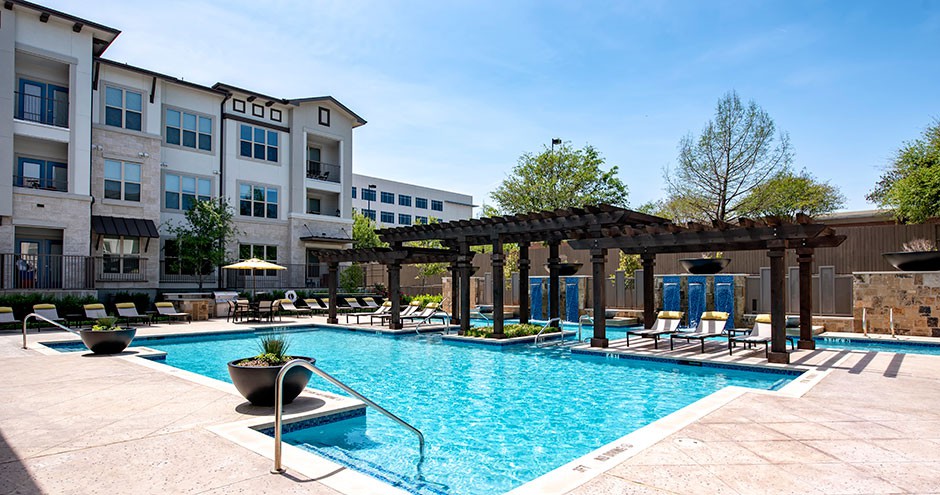 Domain at Midtown Park, Dallas - (see pics & AVAIL)