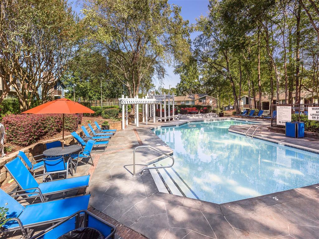 Madison Southpark Apartment Homes, Charlotte - (see pics & AVAIL)