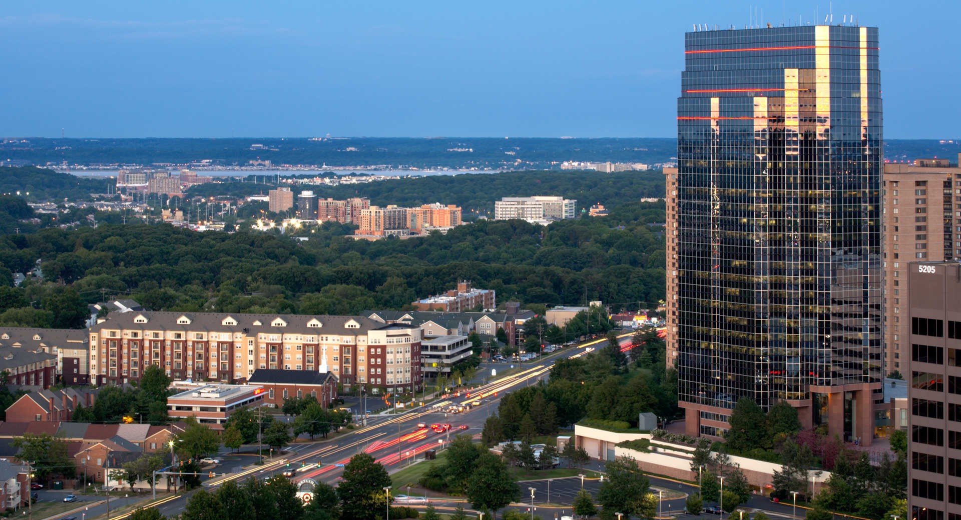 Skyline Towers, Falls Church - (see pics & AVAIL)