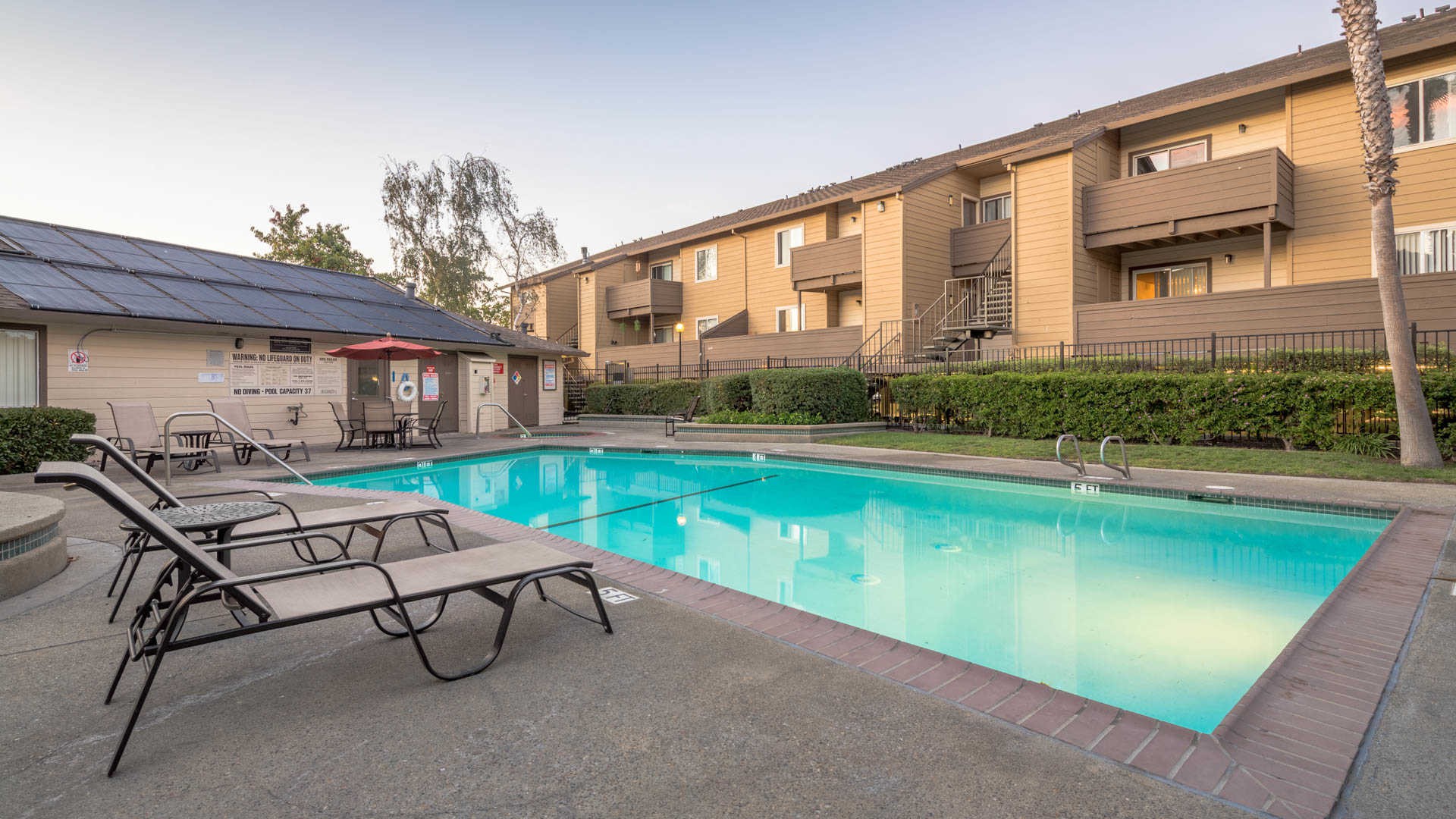 Creekside Apartments, San Mateo - (see reviews, pics & AVAIL)