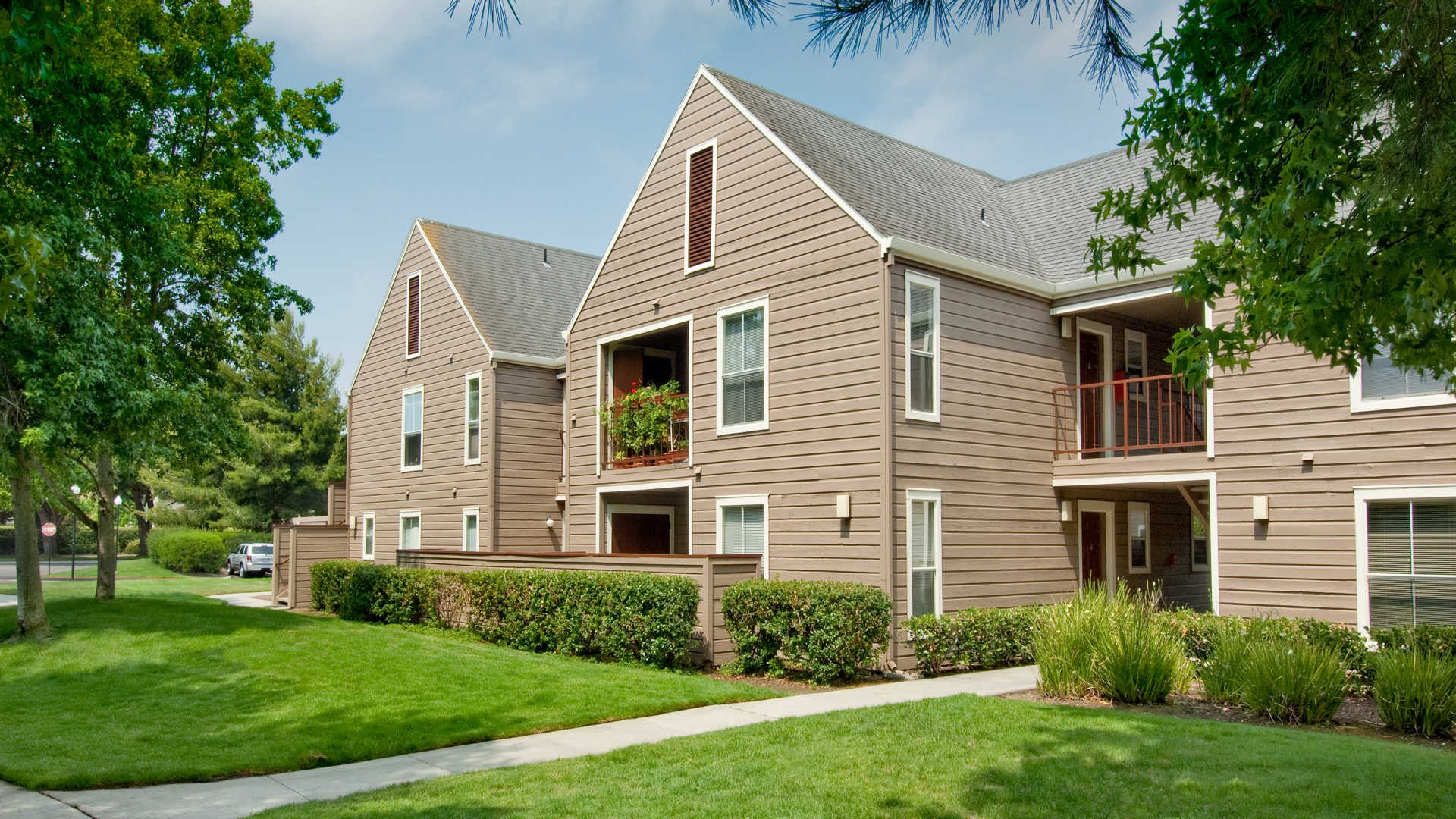 Riva Terra Apartments at Redwood Shores, Redwood City - (see reviews