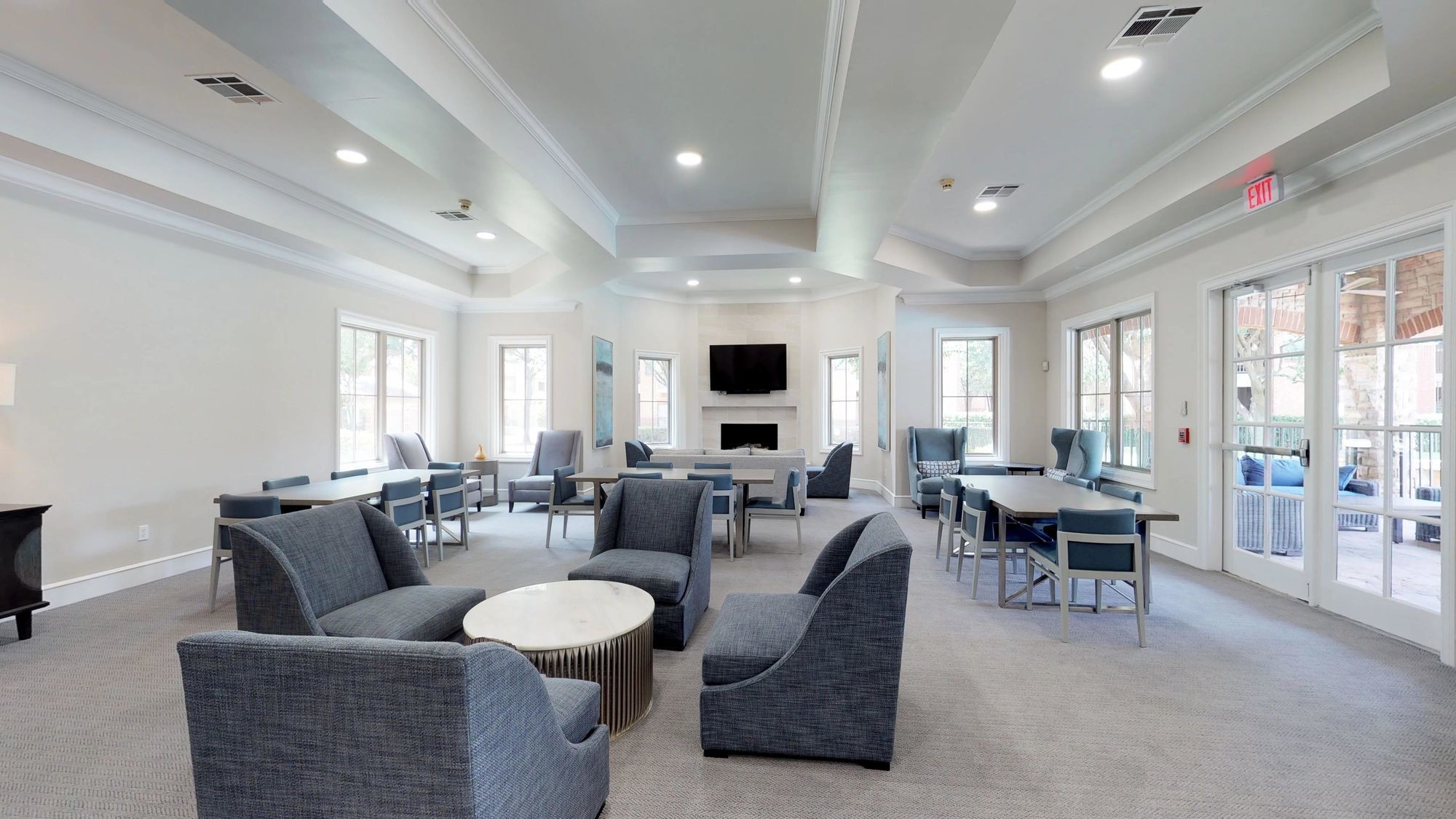 Oaks Riverchase Apartments, Coppell - (see pics & AVAIL)