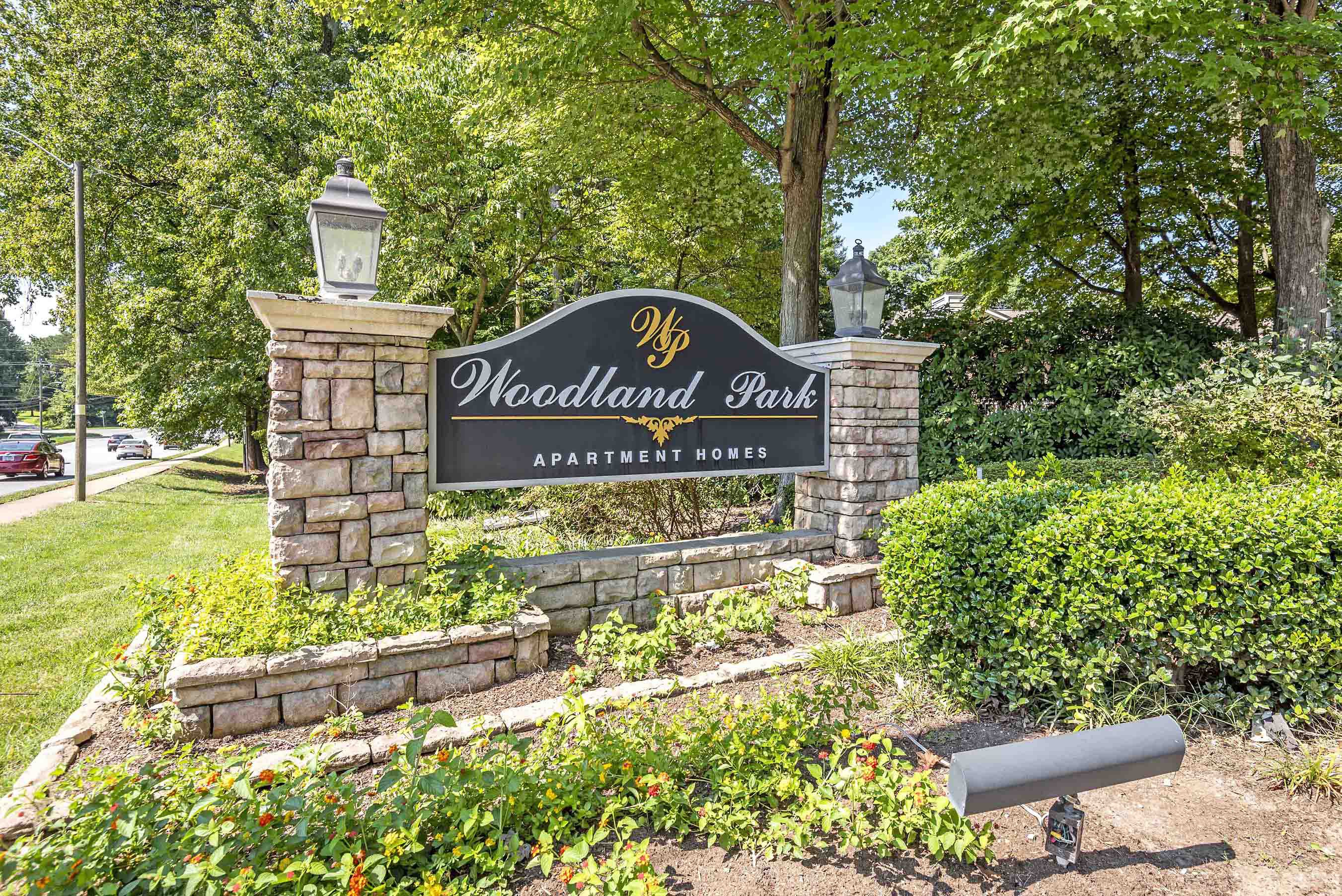 Woodland Park Apartments, Greensboro - (see pics & AVAIL)