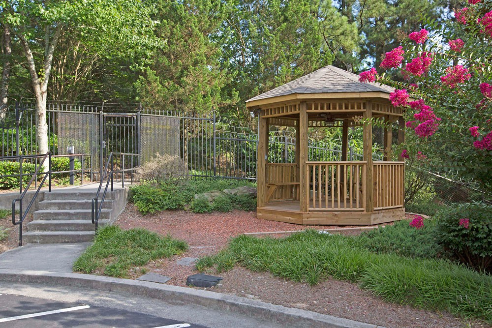 Avia At North Springs, Atlanta - (see pics & AVAIL)