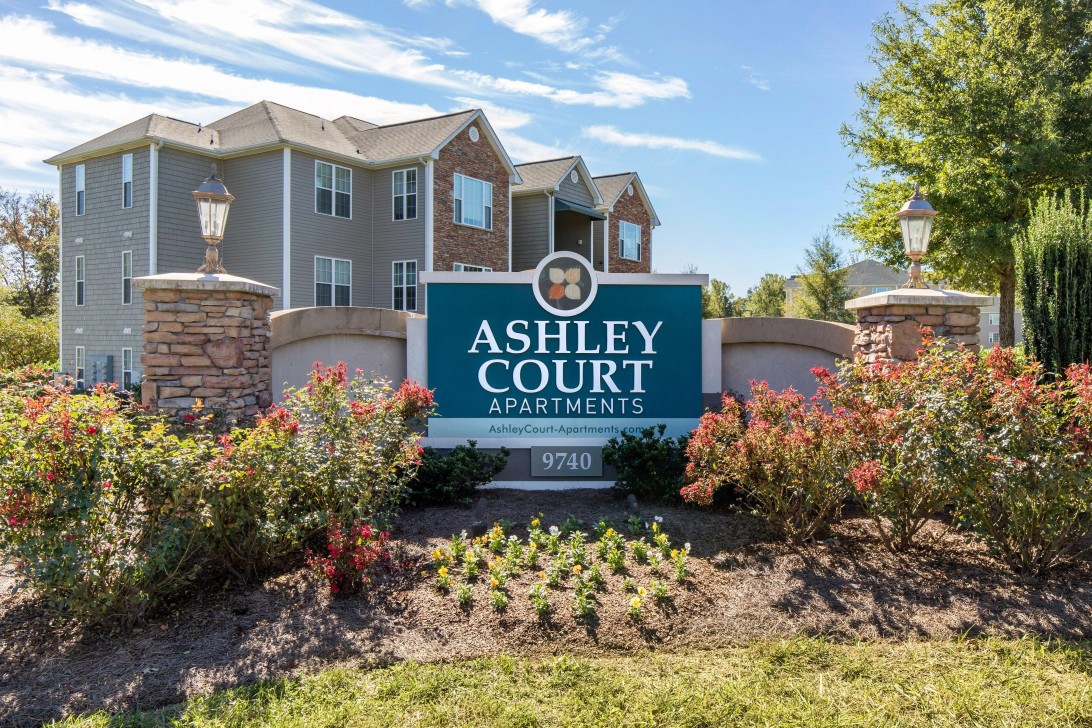 Unique Ashley Place Apartments Charlotte with Simple Decor