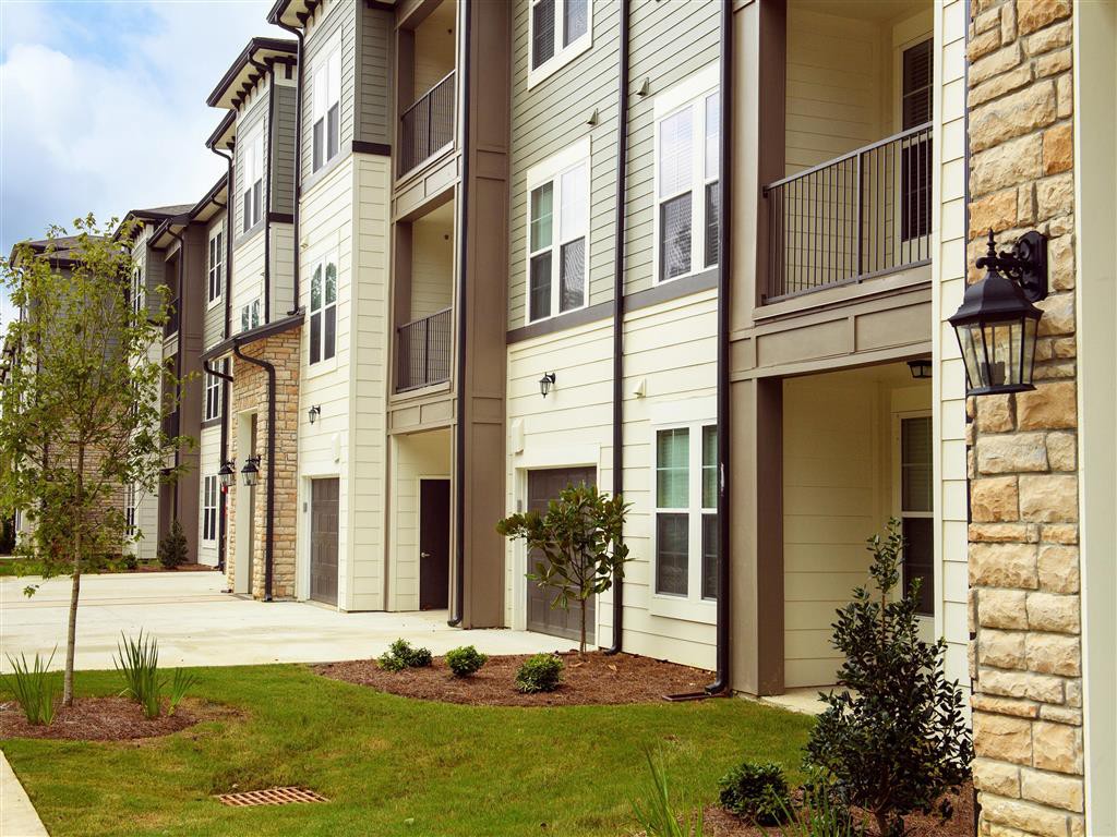 Baton Rouge 3 Bedroom College Student Apartments