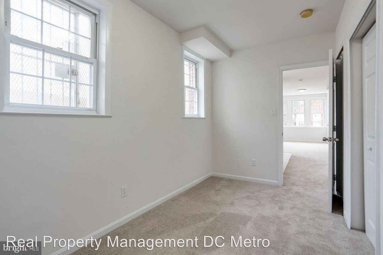 What's the cheapest rental available in Eckington, right now?