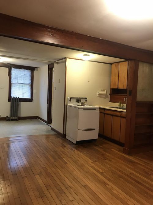 What's the cheapest rental available in Boston, right now?