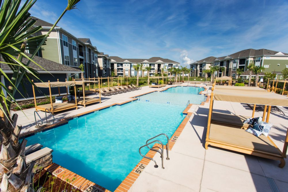 Spring Water, Virginia Beach - (see pics & AVAIL)