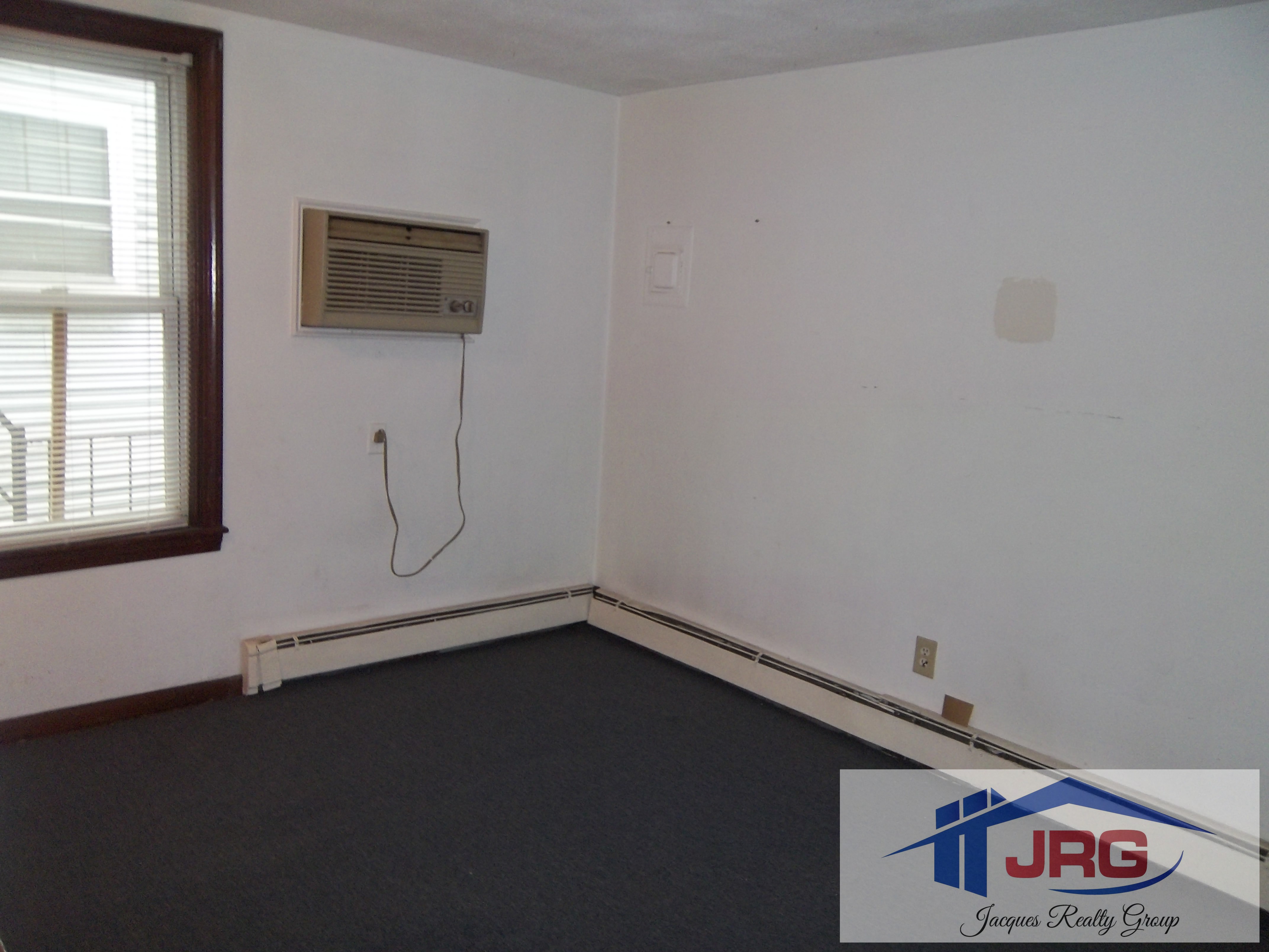 What's the cheapest rental available in Somerville, right now?