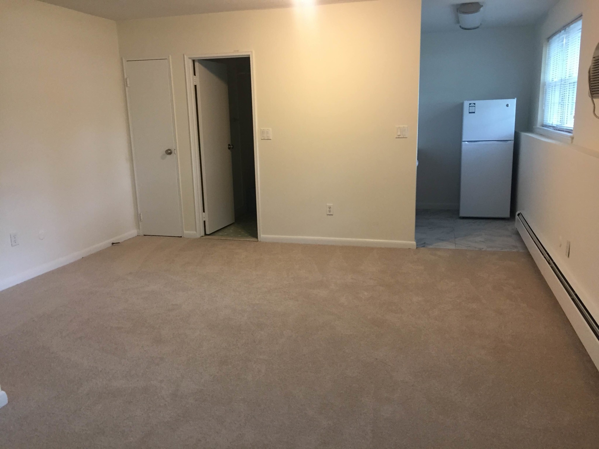 The most inexpensive apartment rentals in West Roxbury, Boston