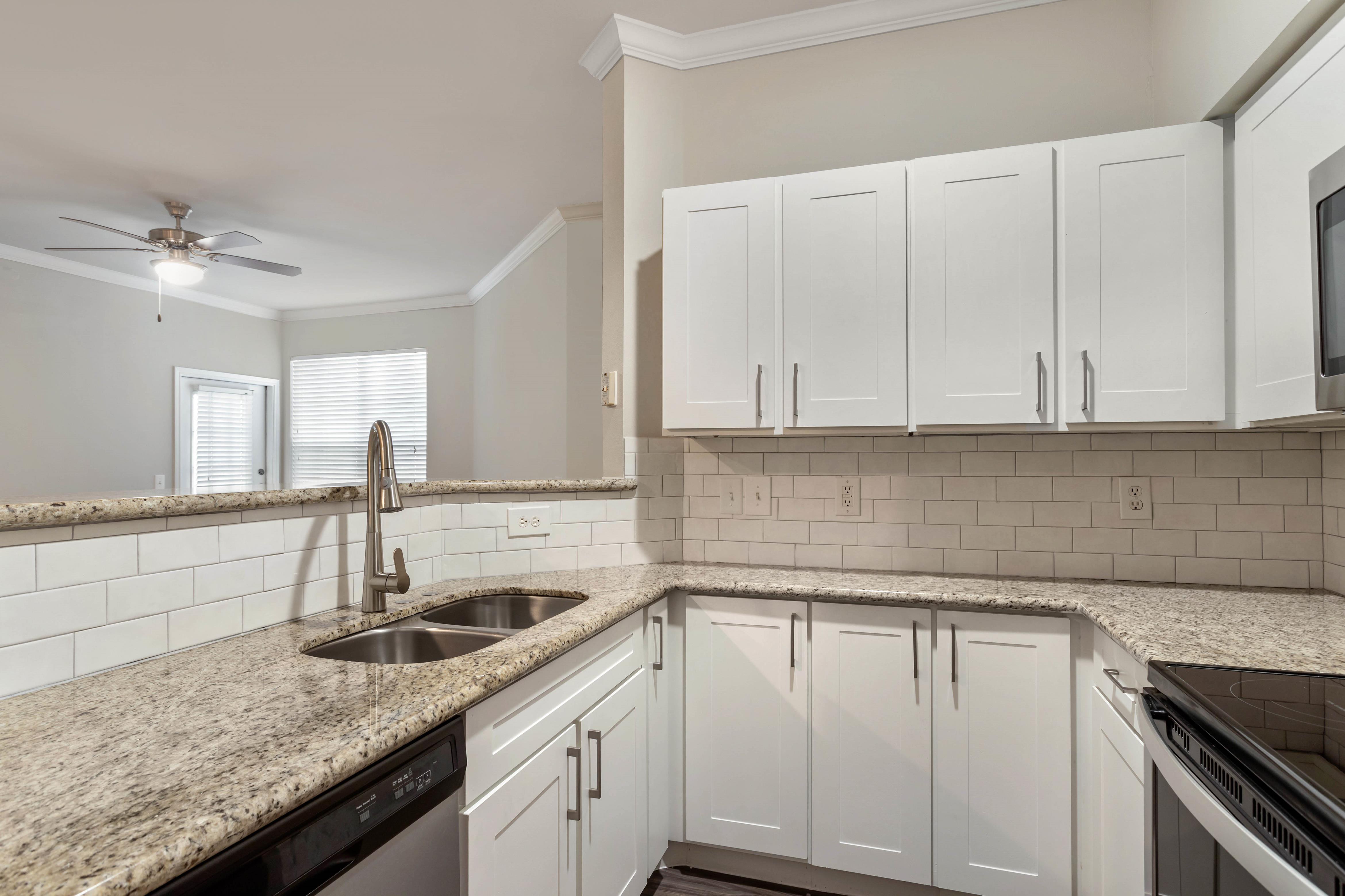 Villa Toscana Apartments, Houston - (see reviews, pics & AVAIL)