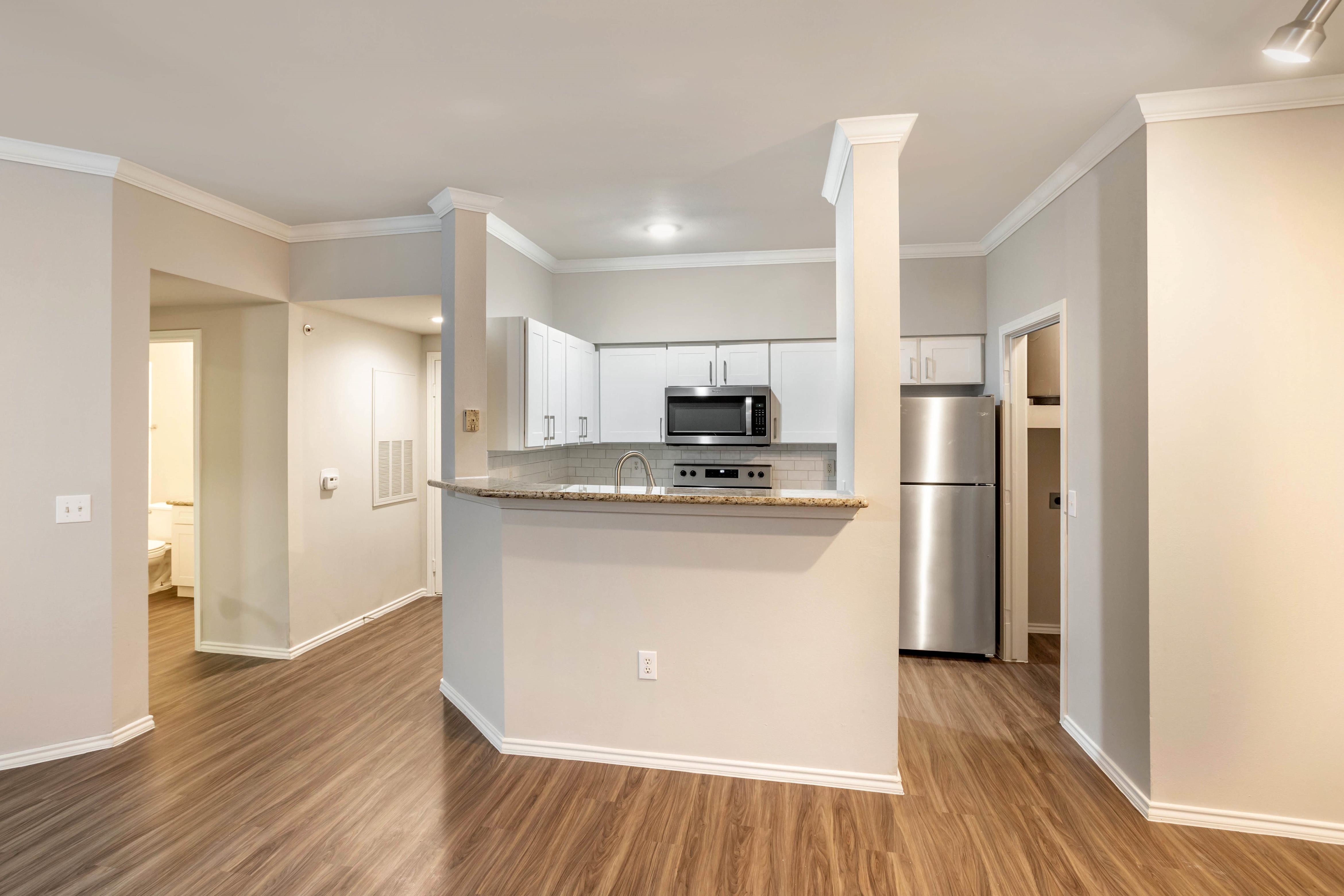 Villa Toscana Apartments, Houston - (see reviews, pics & AVAIL)