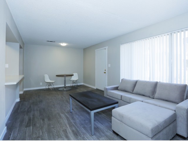 The Point on Flamingo - Rooms and, Las Vegas - (see pics & AVAIL)