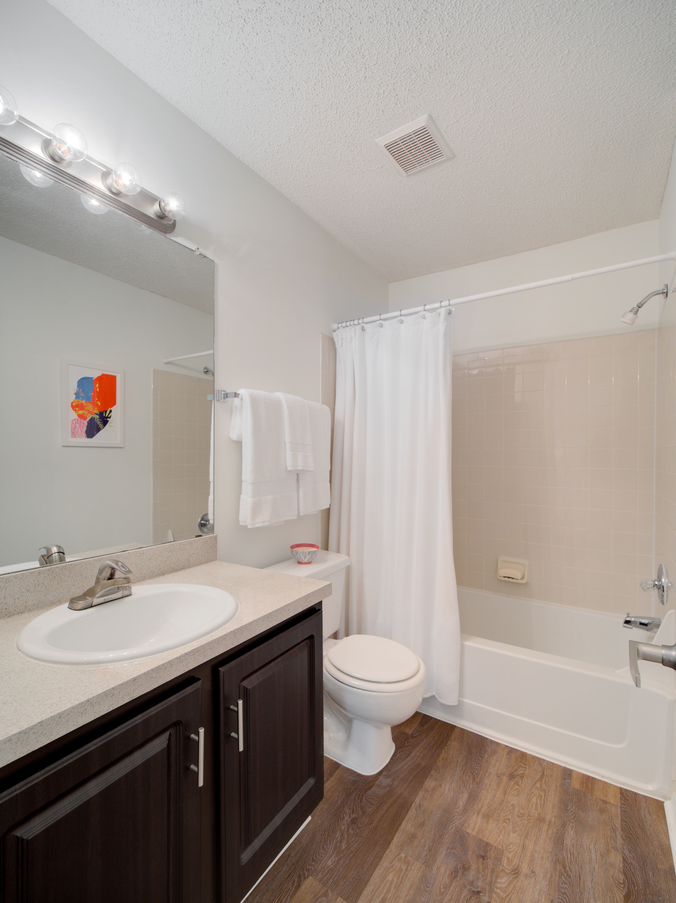 Eagle's Point Apartments at Tampa Palms, Tampa - (see pics & AVAIL)