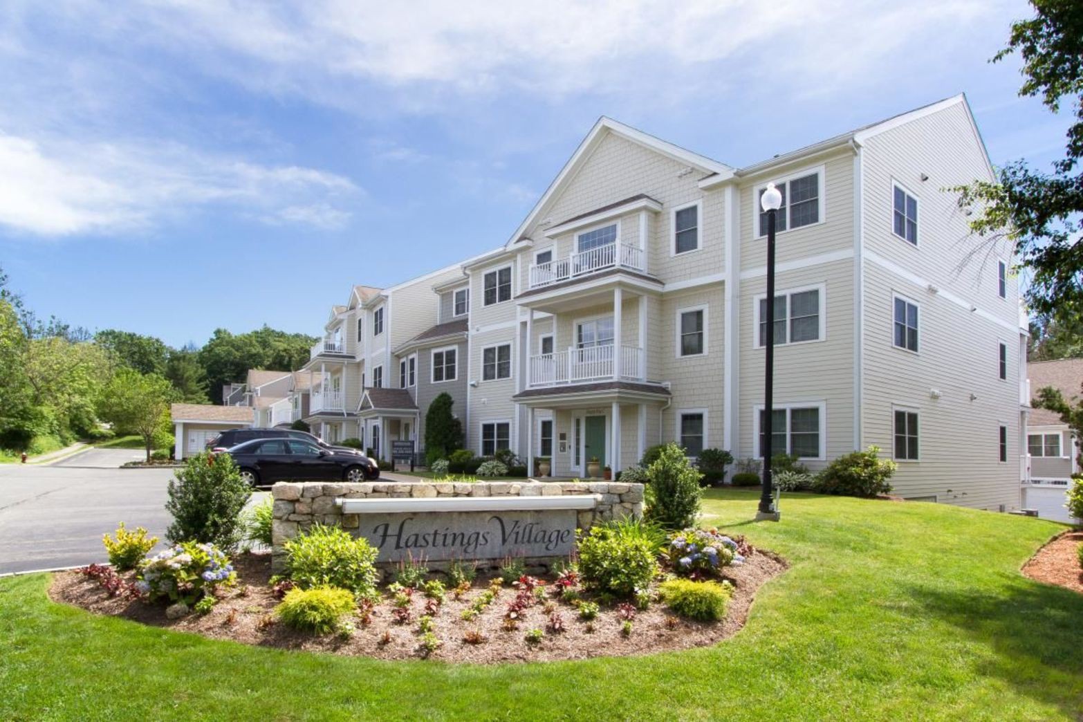 Apartments Near Massachusetts Bay Community College College Student