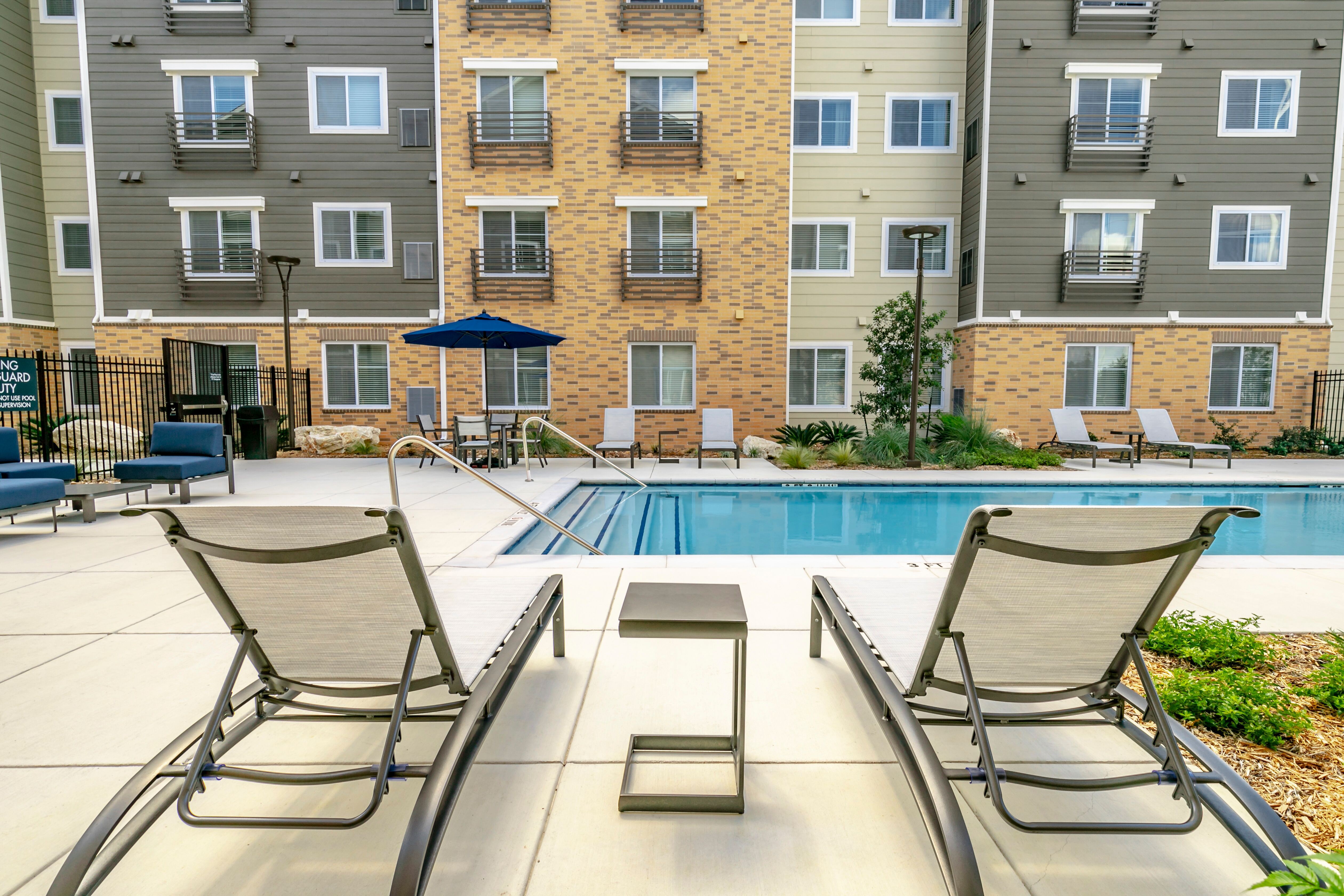 WaterWalk San Antonio NW at The Rim Apartments, San Antonio - (see pics