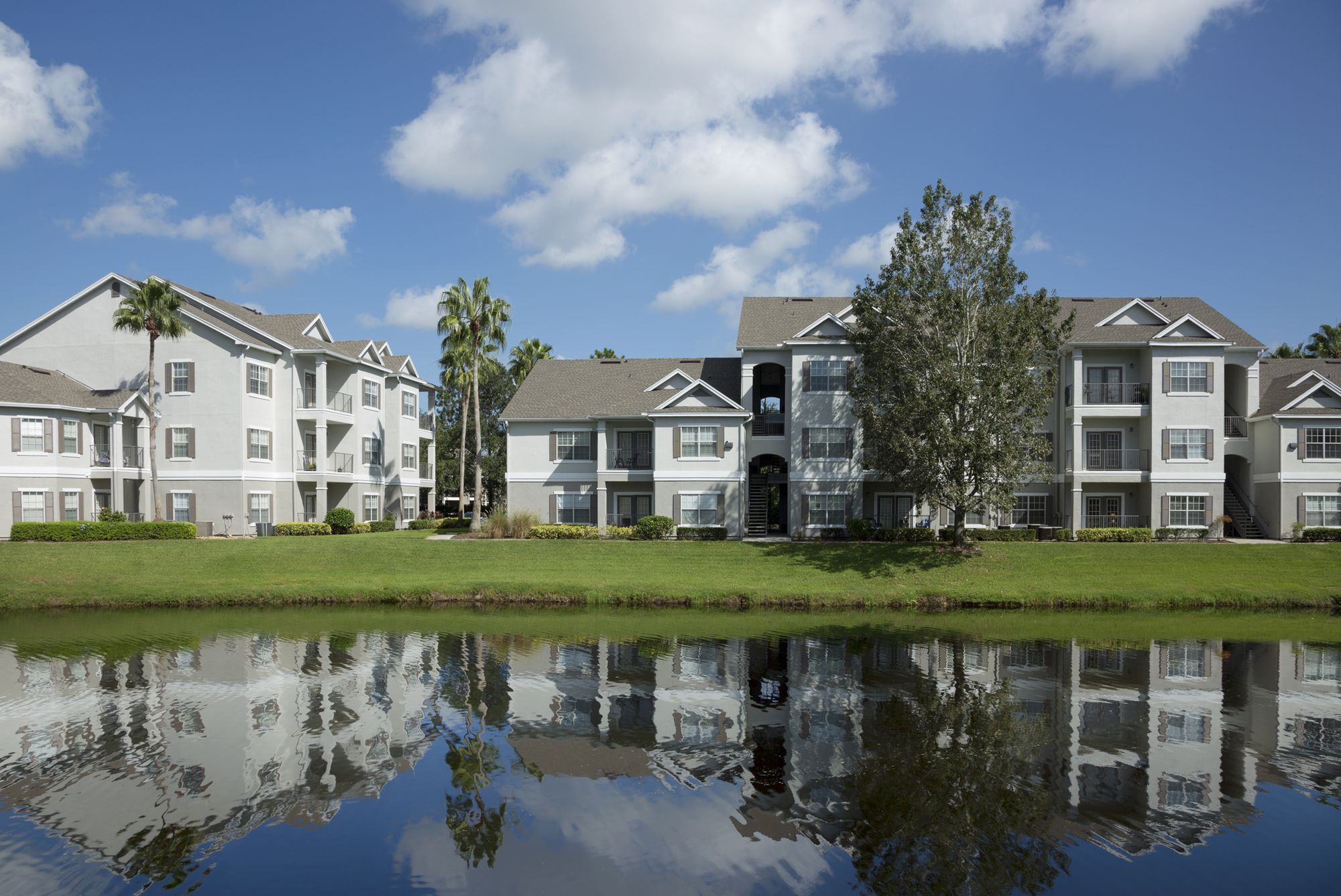 Camden Lee Vista, Orlando - (see pics & AVAIL)