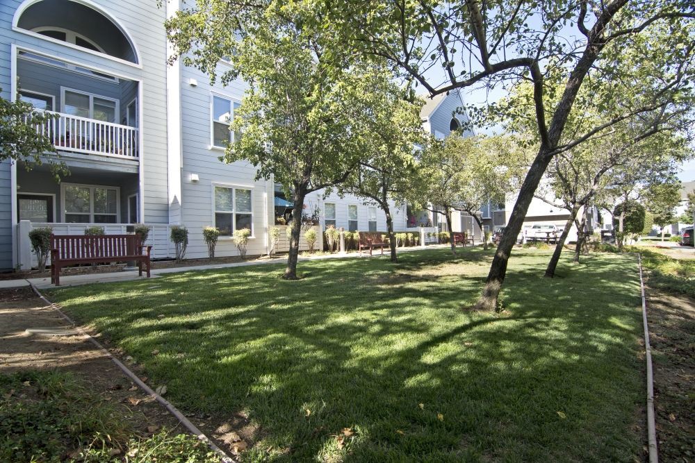 Vineyards Apartments, Gilroy (see pics & AVAIL)