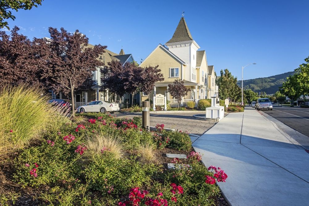 Vineyards Apartments, Gilroy (see pics & AVAIL)