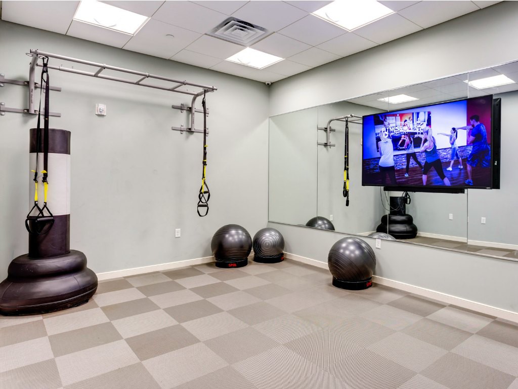 Venture Apartments iN Tech Center, Newport News - (see pics & AVAIL)