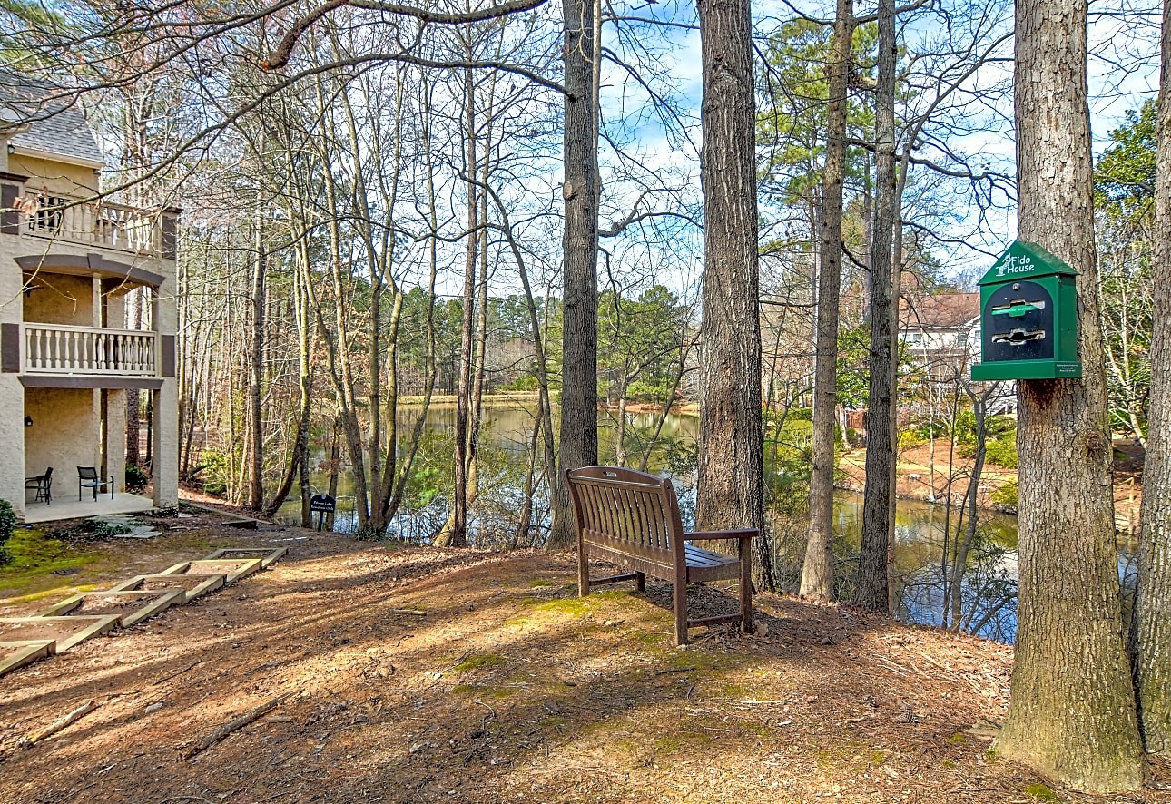 Wynfield Trace, Peachtree Corners - (see pics & AVAIL)