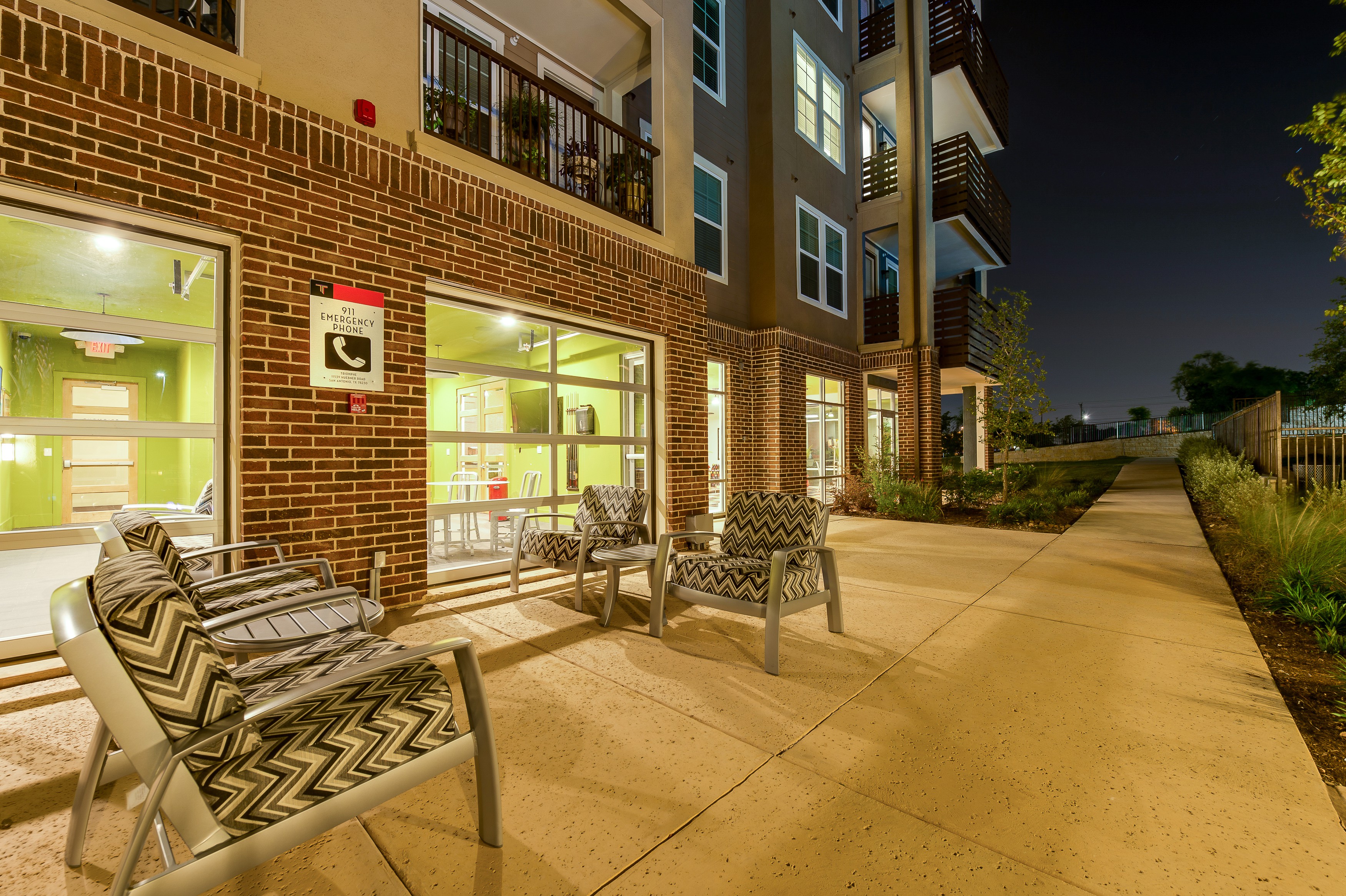 The Vance At Huebner Oaks, San Antonio - (see pics & AVAIL)