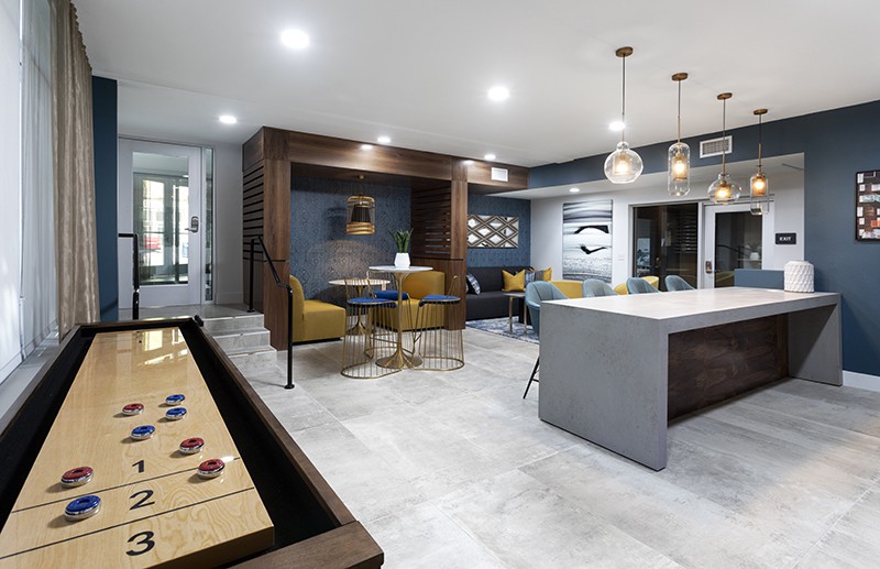 Entrada Apartments, San Diego - (see pics & AVAIL)