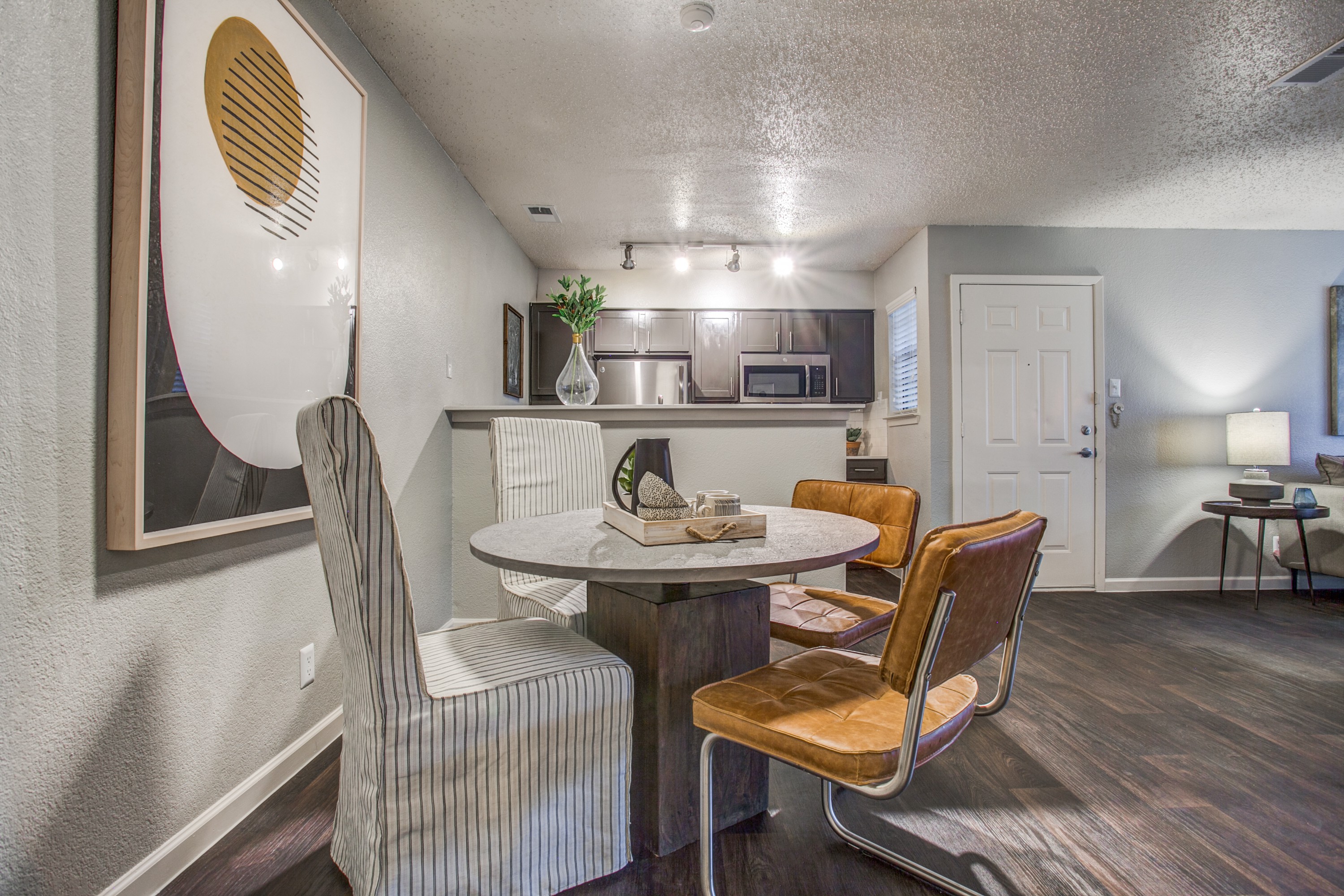 Rocco Apartments, Fort Worth - (see pics & AVAIL)