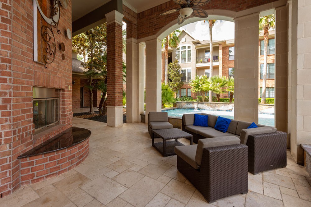 San Paloma, Houston - (see reviews, pics & AVAIL)