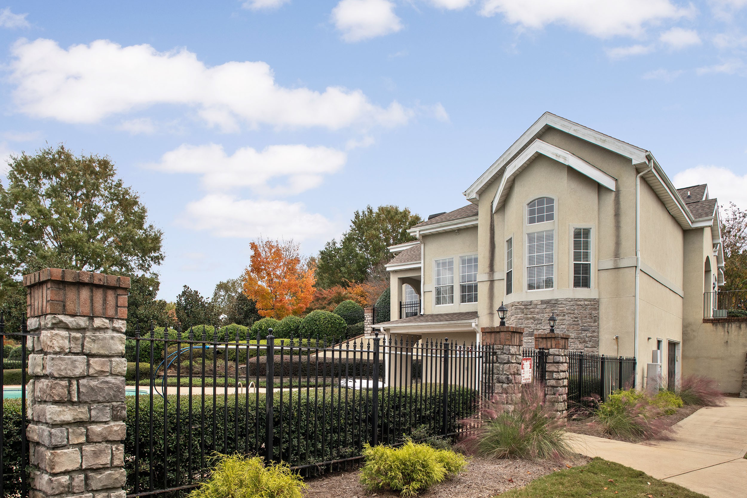 Waterford Landing, Mcdonough (see pics & AVAIL)