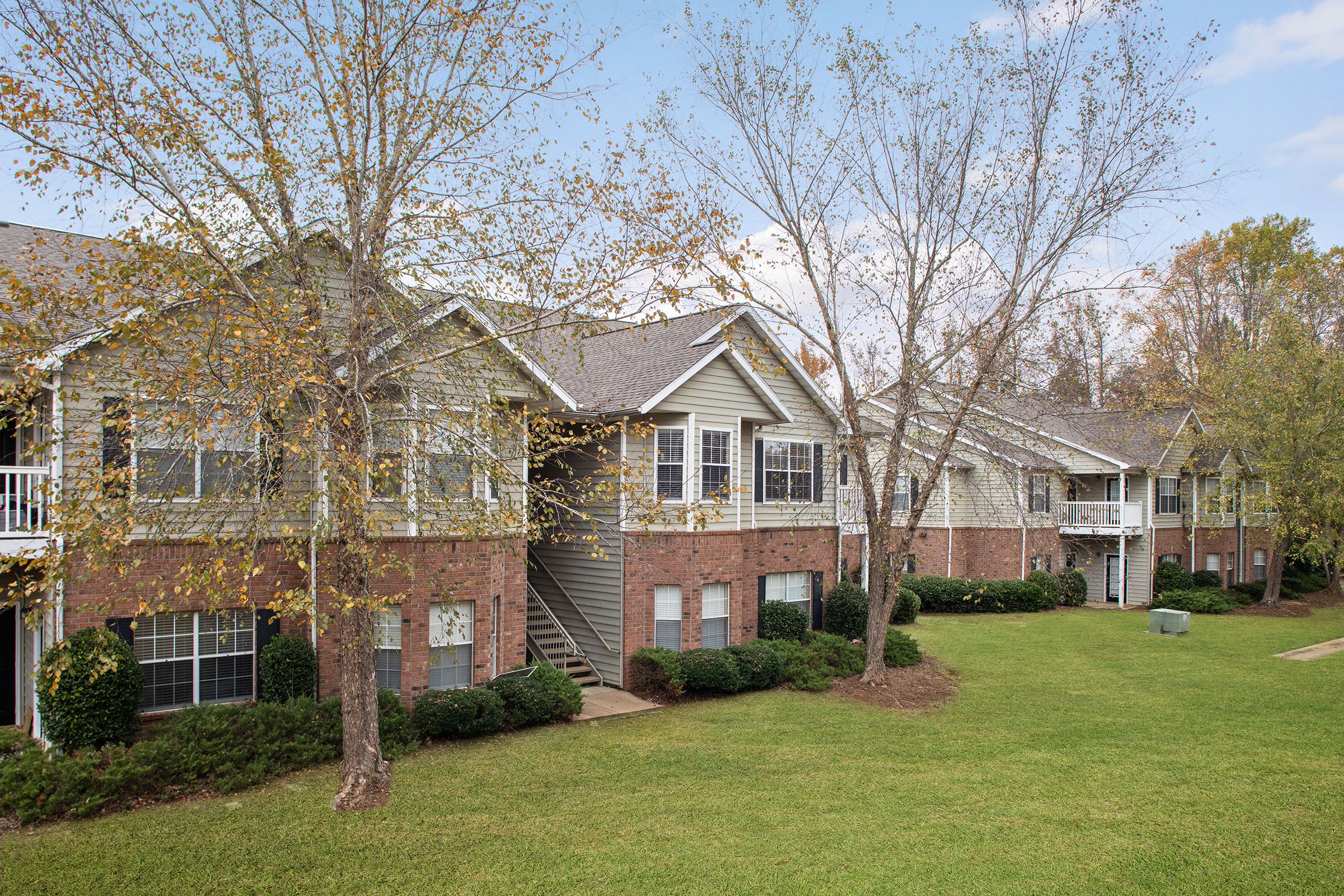 Waterford Landing, Mcdonough (see pics & AVAIL)