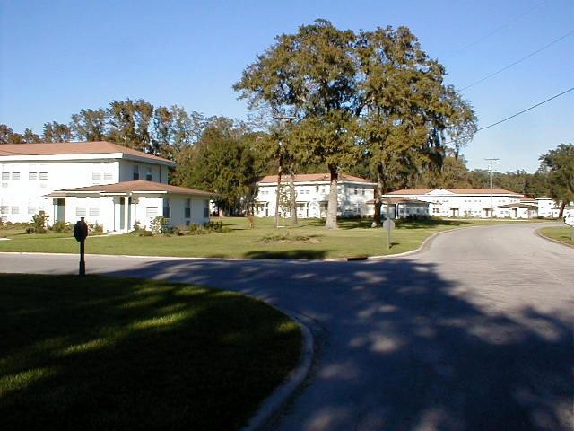 St. John's Landing, Green Cove Springs - (see pics & AVAIL)