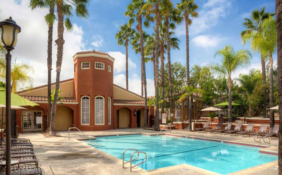 eaves Santa Margarita, Rancho Santa Margarita - (see pics & AVAIL)