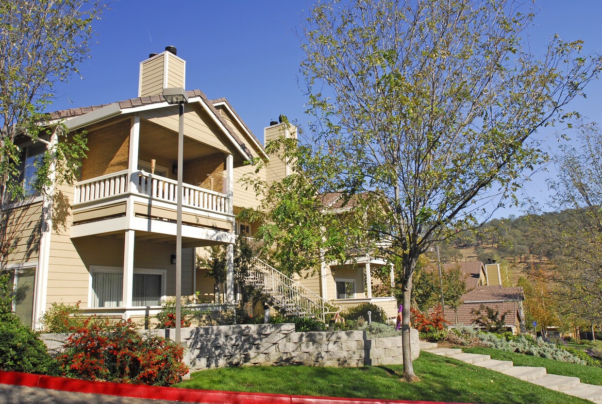El Dorado Village, El Dorado Hills - (see pics & AVAIL)