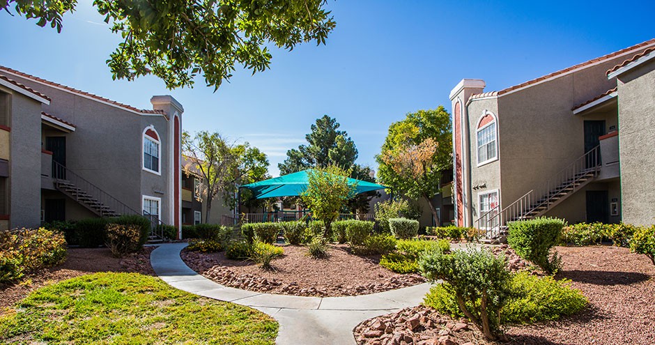 Bella Solara Apartments, Las Vegas - (see pics & AVAIL)