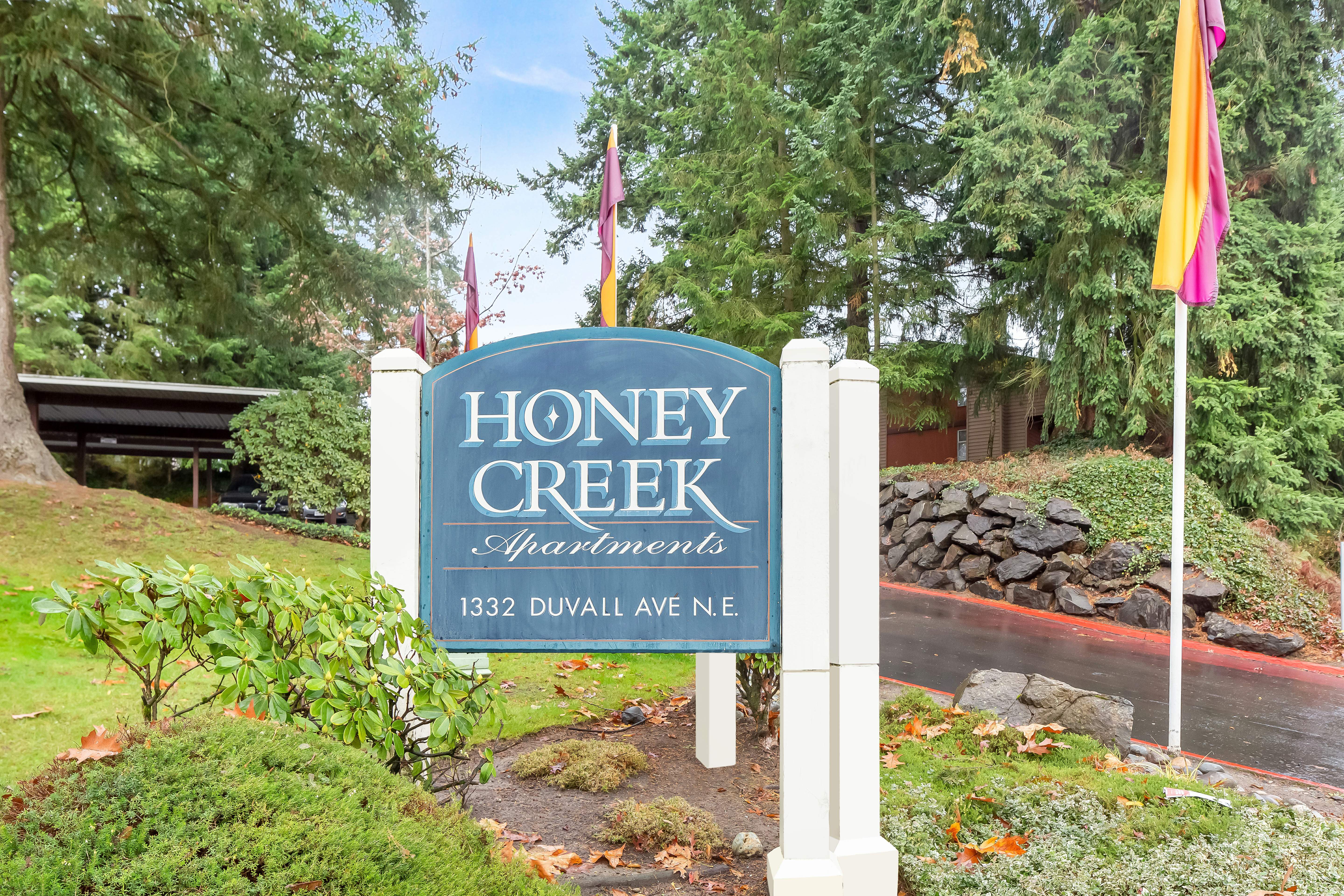 Honey Creek, Renton (see pics &amp; AVAIL)