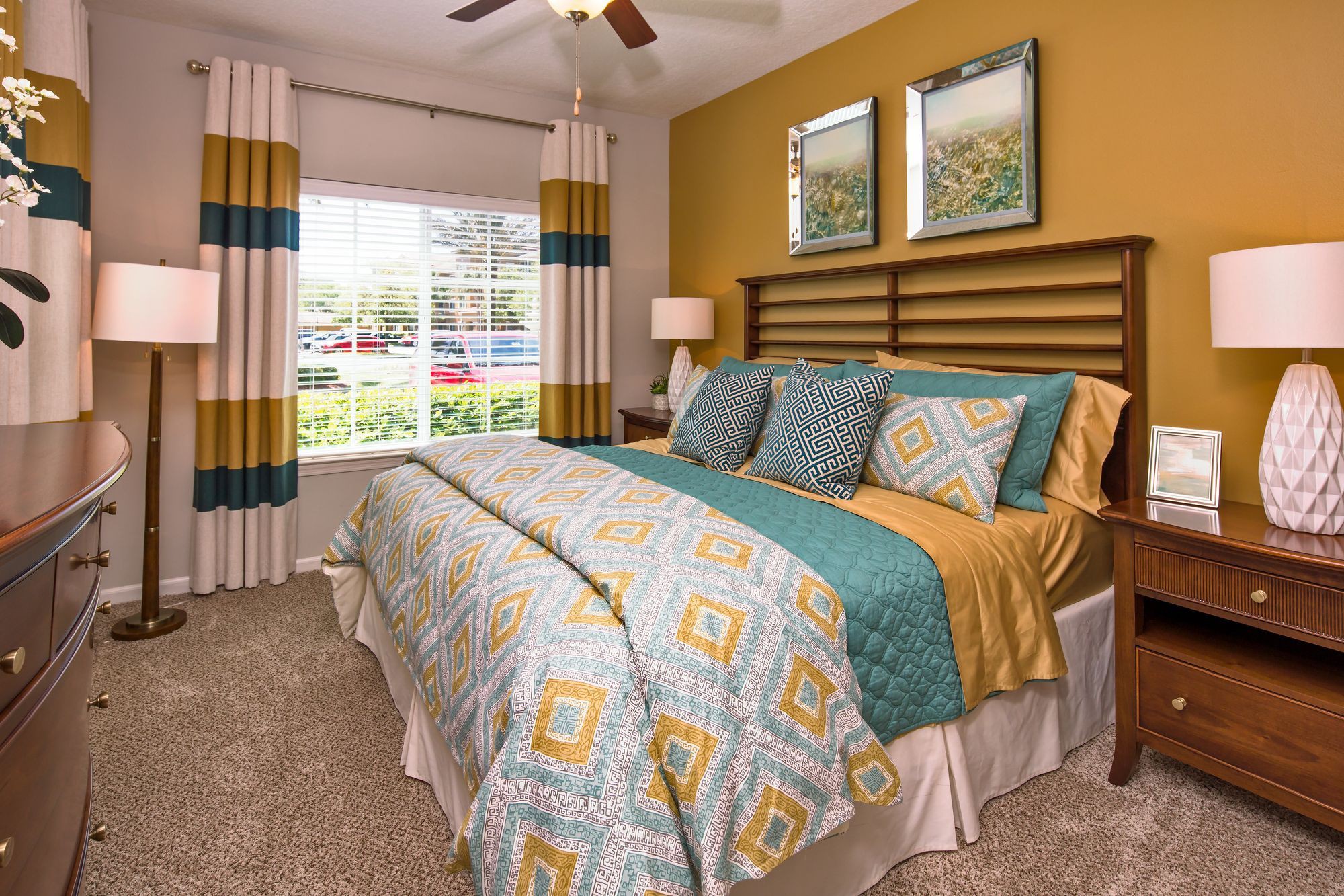 Florida Club, Jacksonville - (see pics & AVAIL)