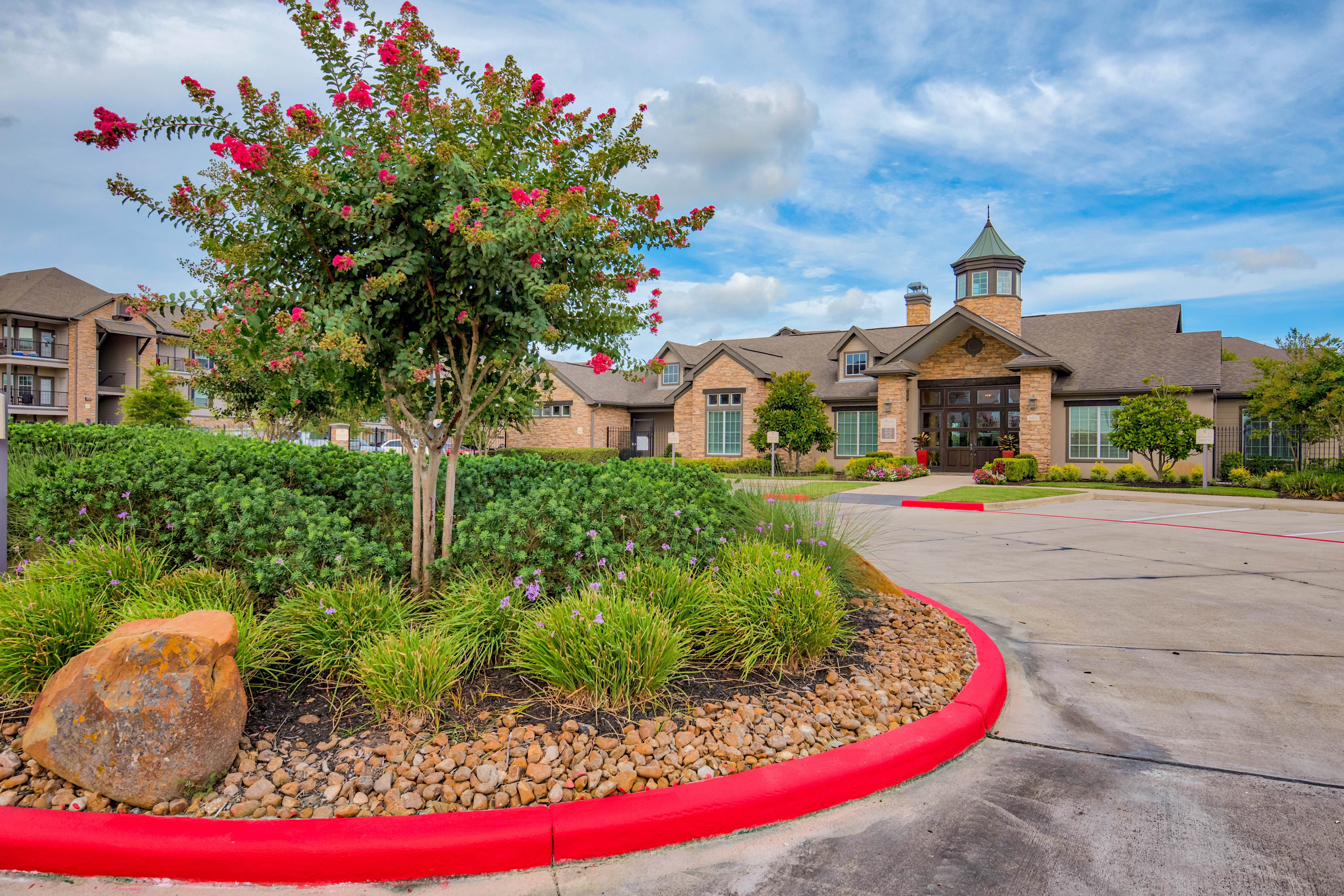 The Waterford At Summer Park, Rosenberg - (see pics & AVAIL)