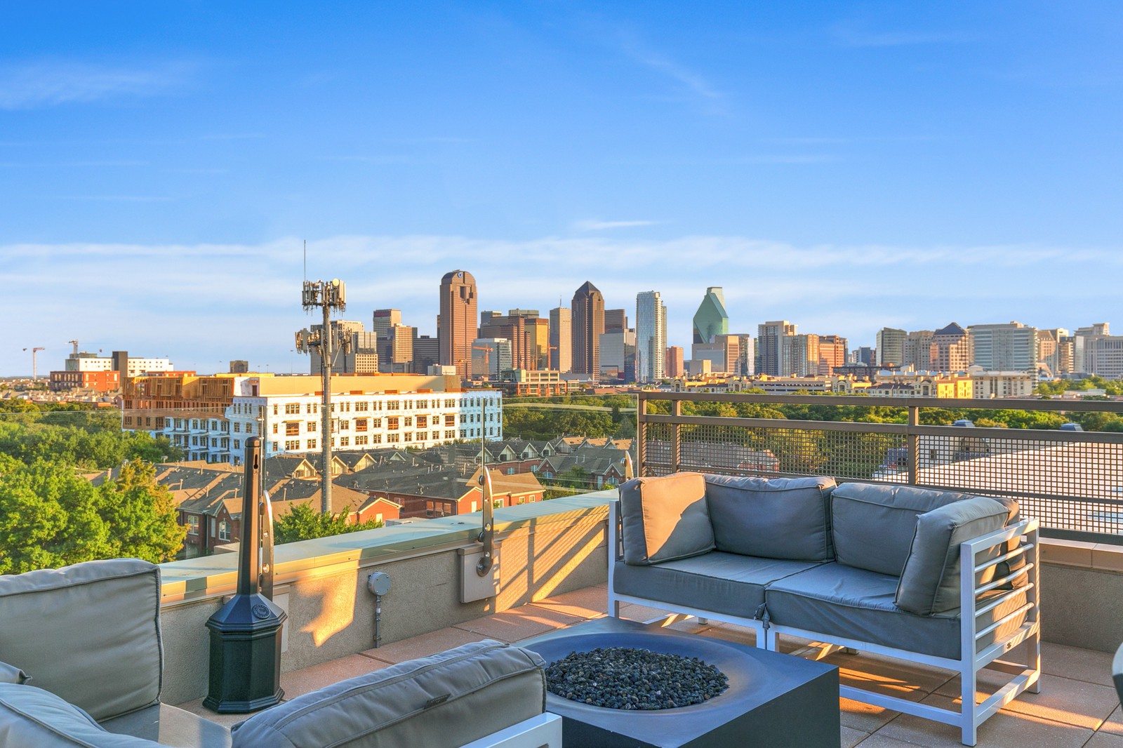 One Oak Grove, Dallas - (see pics & AVAIL)