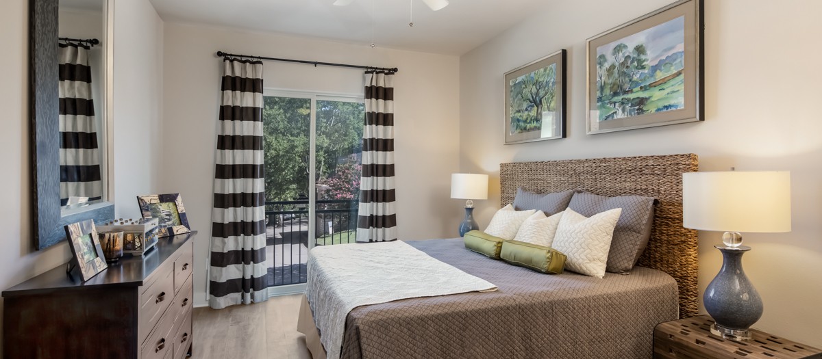 Acklen West End, Nashville (see pics &amp; AVAIL)