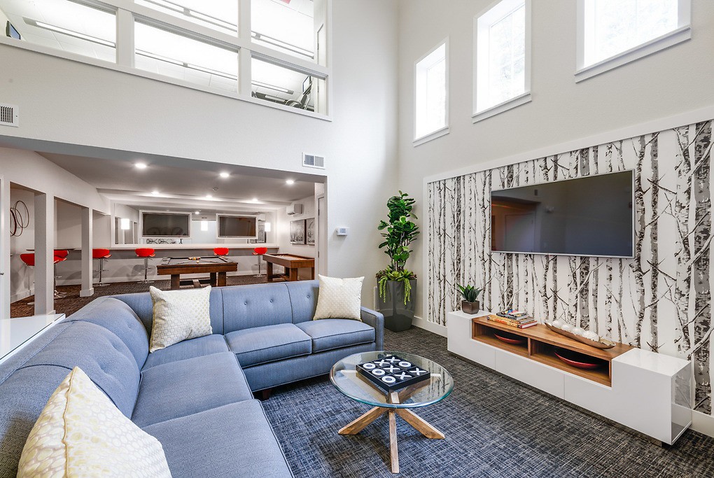 Apartments in Redmond, WA | College Student Apartments
